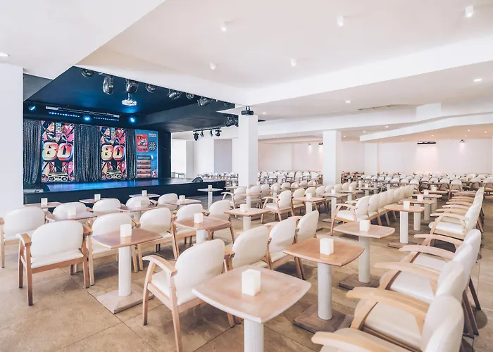 Iberostar Waves Dalias 酒店