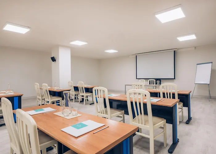 Iberostar Waves Dalias 阿德耶