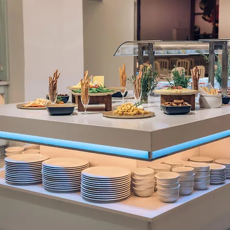 Iberostar Waves Dalias Hotel Costa Adeje (Tenerife)