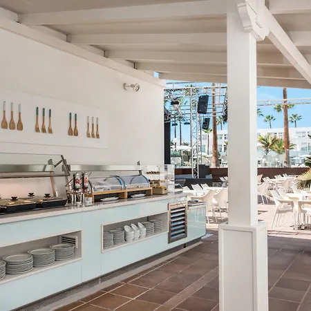 Iberostar Waves Dalias Szálloda 4*