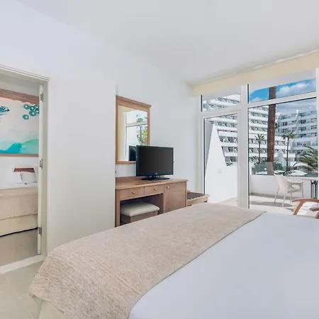 Iberostar Waves Dalias فندق