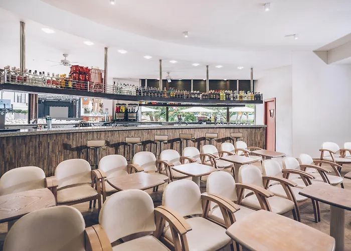 Iberostar Waves Dalias 4*